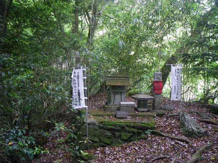 http://entotsuyama.hobby-web.net/nishinokawa36oji21big.jpg
