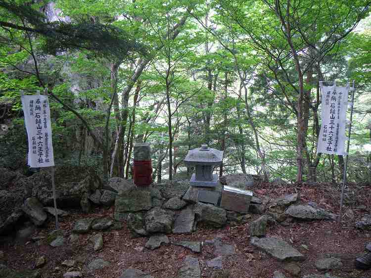http://entotsuyama.hobby-web.net/nishinokawaohjisha61add.jpg