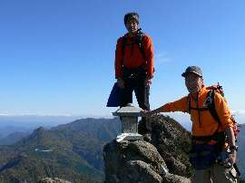 http://entotsuyama.hobby-web.net/72tengudake.jpg